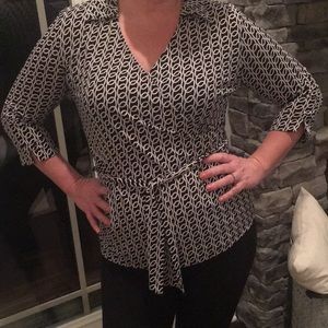 🌼3 for $15 Worthington blouse